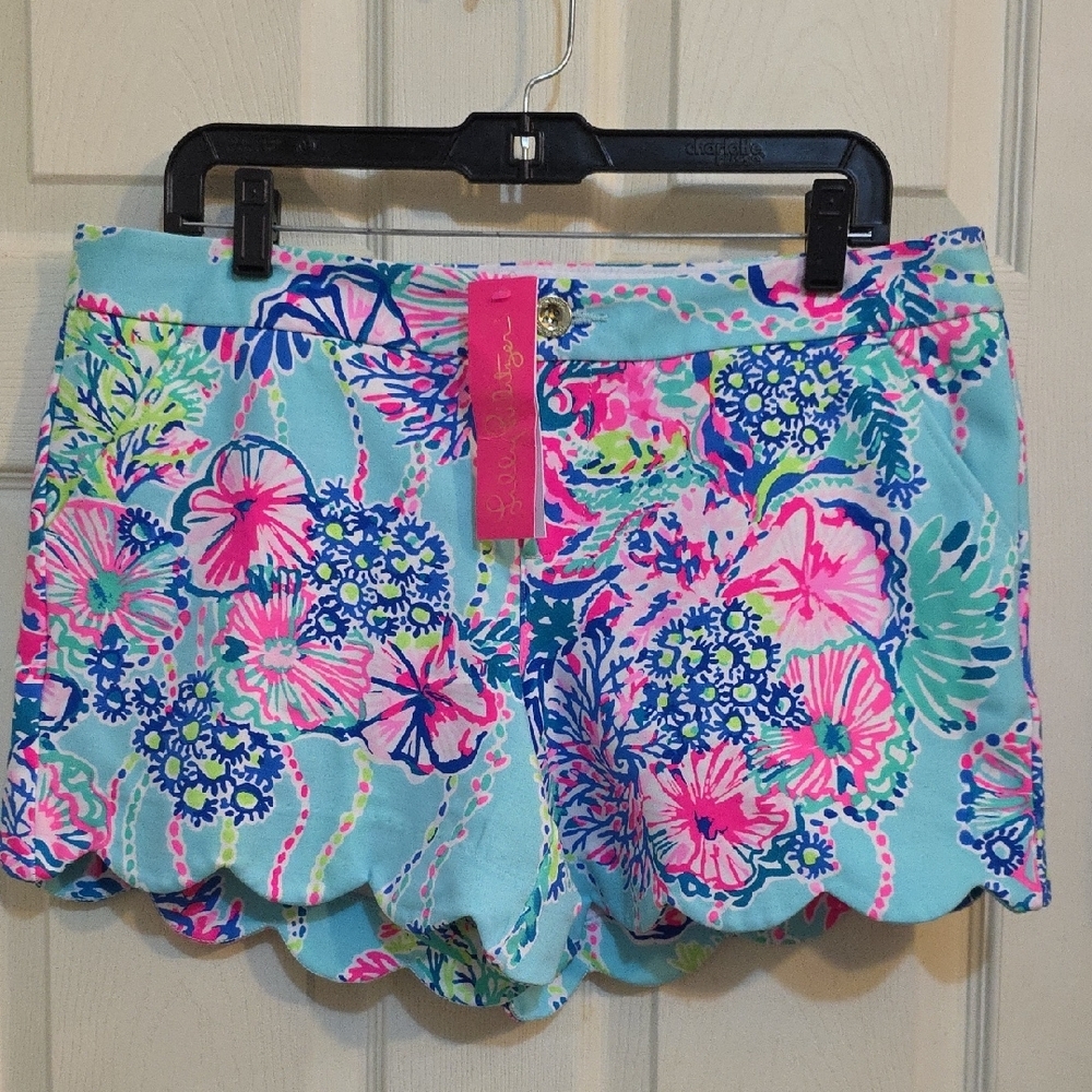 Lilly Pulitzer Women's Floral Print Shorts - Blue and Pink